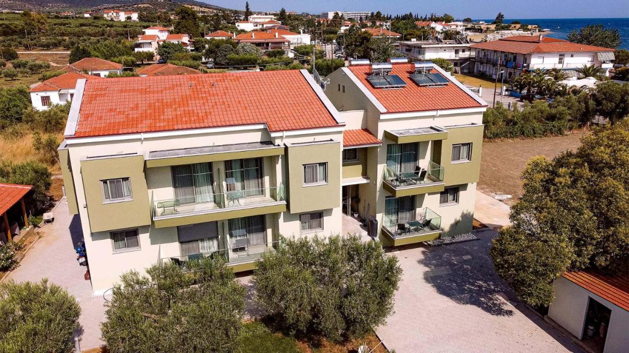 Estelle Family Luxury Apartments & Suites 基拉奇尼 外观 照片